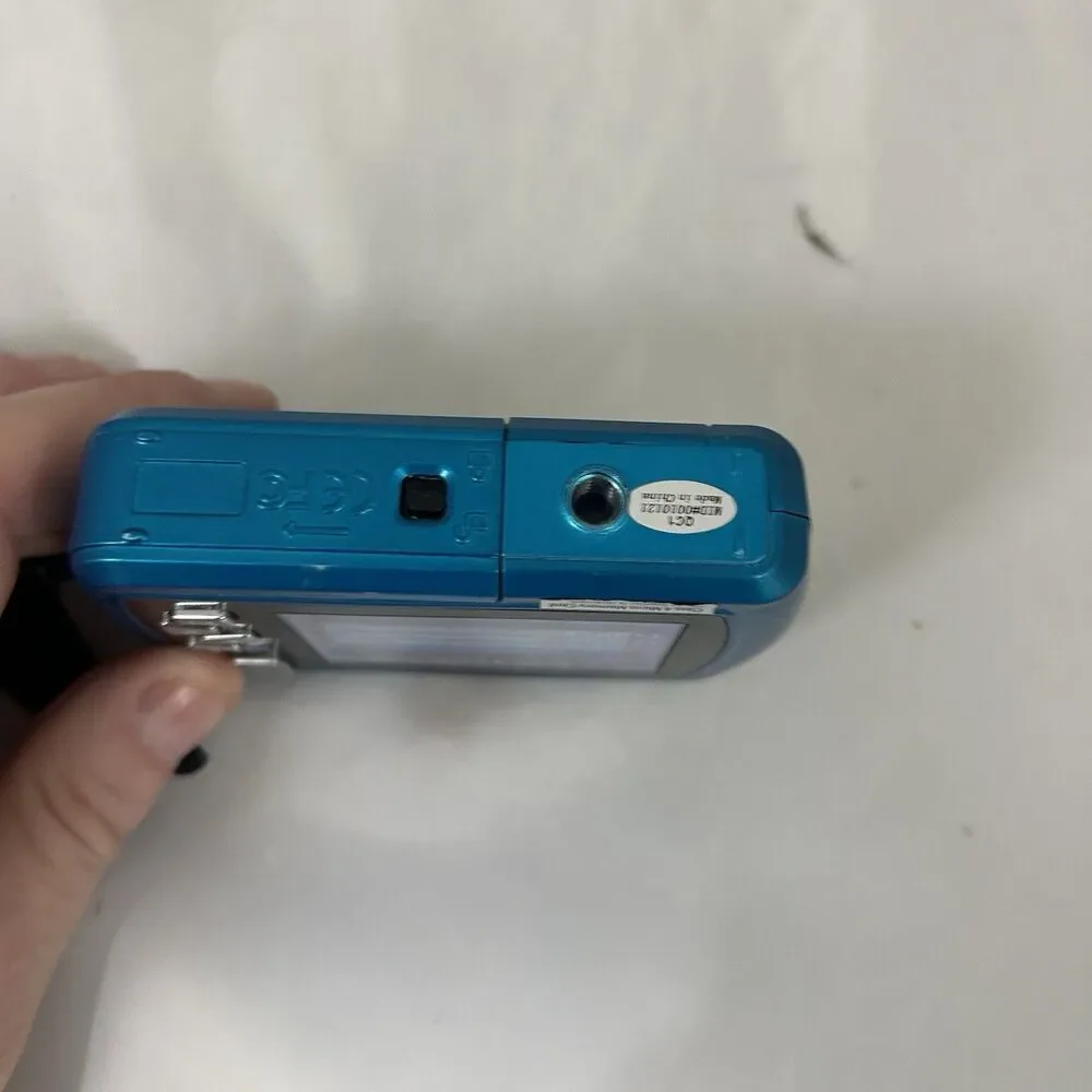 Polaroid IS048 Waterproof 16MP Digital Action Camera Handheld Tested Works